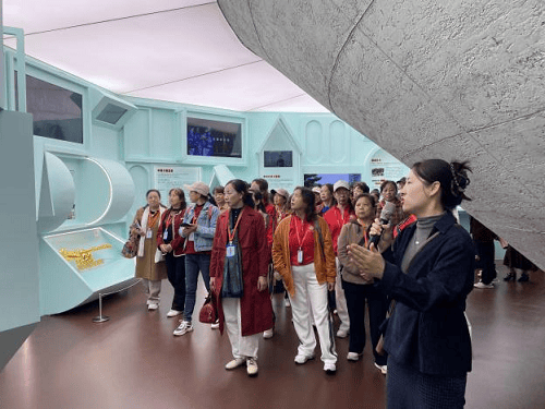 洪柳社区开展“学经验・拓思路”专题参访活动 (图4)