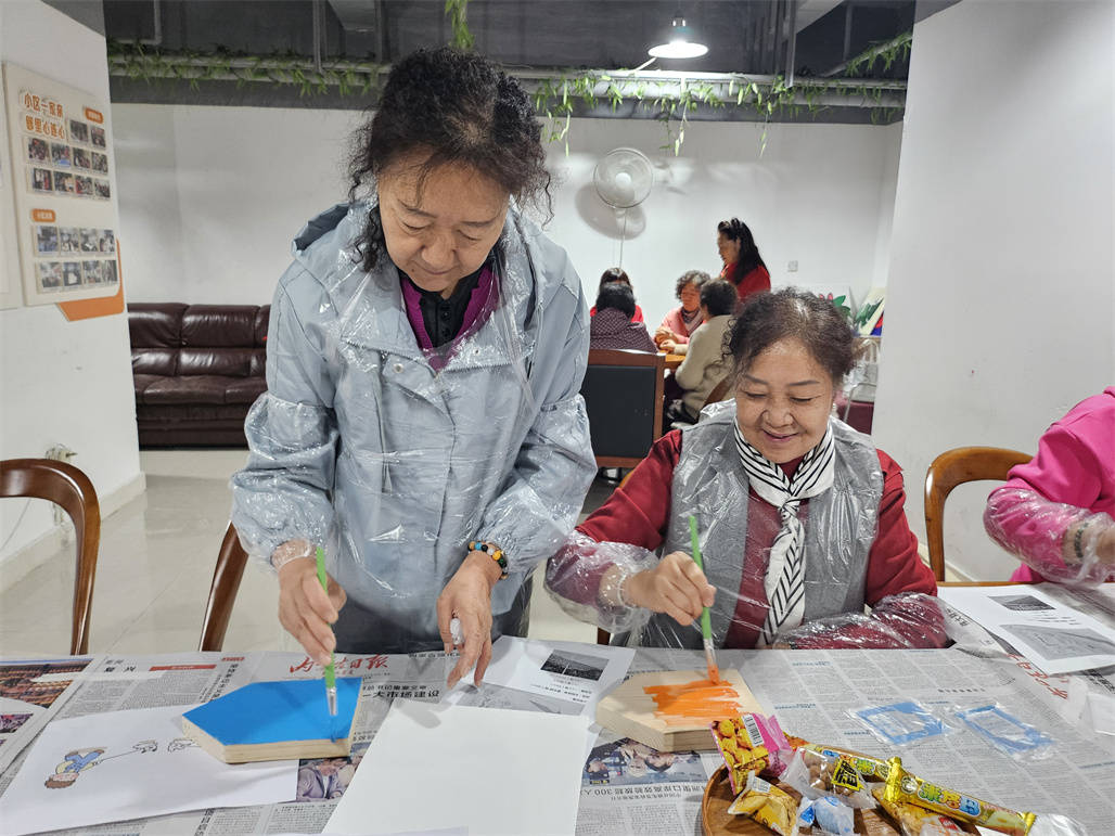 我为小区添把力 | 西花汀小区成功开展“七彩画笔汇邻里，微景观中绘新风”文明共创系列活动 (图3)