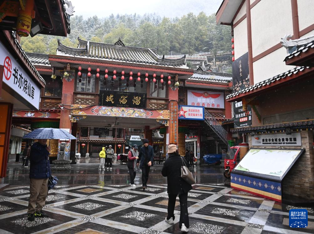 四川甘孜接待游客量创同期历史新高(图4)