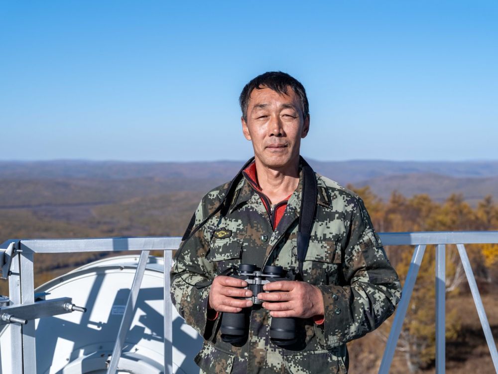 摩天岭上的“守望者”(图4)