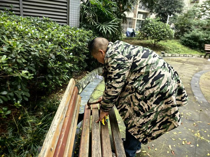 居民实事回应行动（第一期）——北苑凳子与无障碍扶手焕新共治，筑牢安全暖心院落(图5)