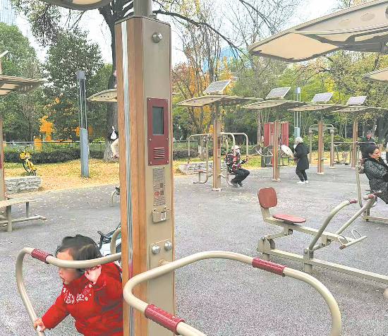 老旧损坏 长期闲置 别让公共健身器材成“弃材”(图4)