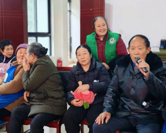 以“低龄”暖“高龄”：“龙溪互助”银发邻里结对计划筑牢乡村养老帮扶网(图8)