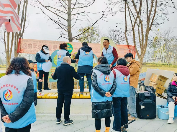 天回镇街道杜家碾社区驿站功能优化共创行动 方寸焕新传文脉(图8)