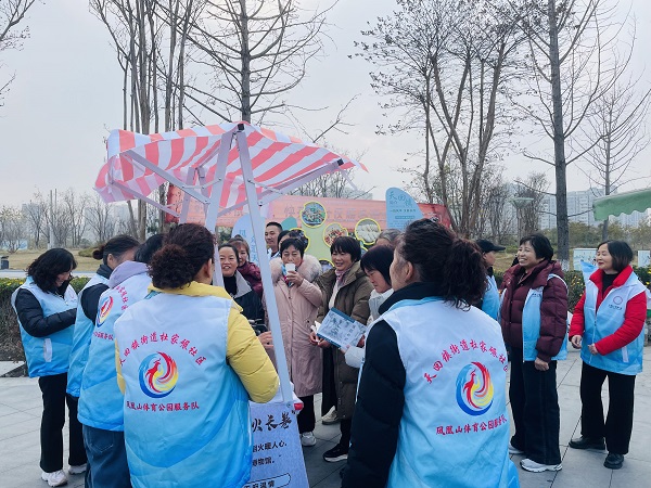 天回镇街道杜家碾社区驿站功能优化共创行动 方寸焕新传文脉(图7)