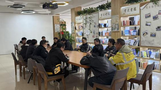 暖“新”光华 微光有你｜光华社区举办“年度友好骑手”活动暨“融新”治理成果展示(图9)