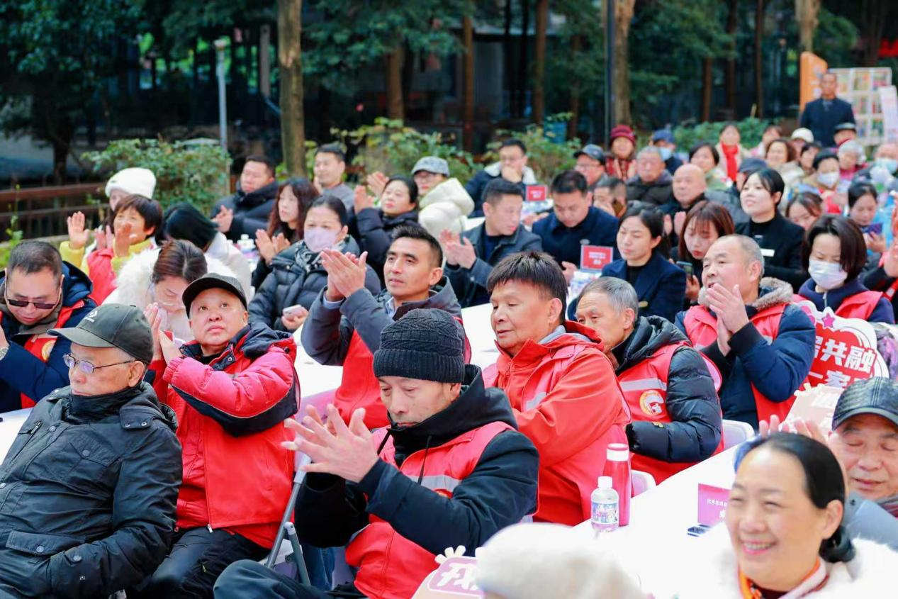 “戎耀之星”点亮社区！清泉社区开展退役军人志愿者总结表扬会(图5)