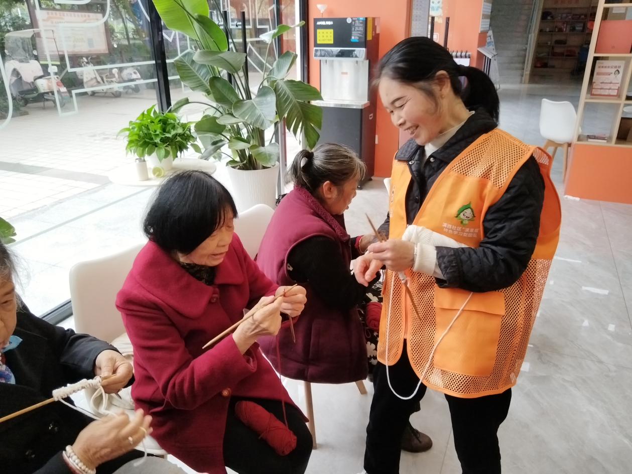 2025 年尚学龙泉·“滨果帮”匠心驿人团特色学习型团队 全年工作回顾(图7)