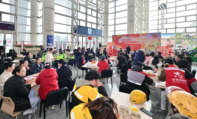 今日份的“暖新”头条 保和“娘家人”把新年温暖直接送到心坎上(图2)