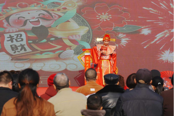 “逛村糖赶大集子龙迎春荟”圆满落幕(图3)