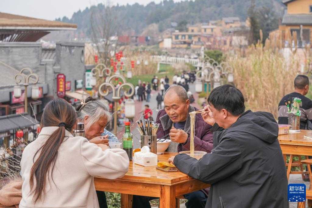 四川德阳：挂面拉出乡村振兴路(图5)