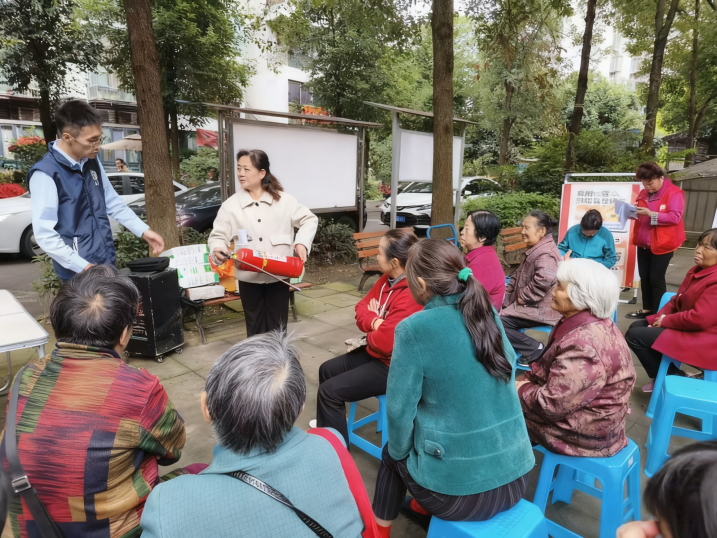 44f7cda788e1e93ab196ecd3e9c98685