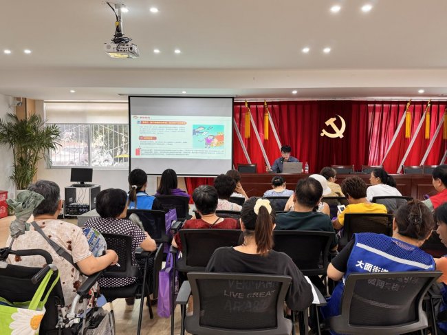 法治入心·消防在手——陵川社区普法消防活动顺利开展(图5)