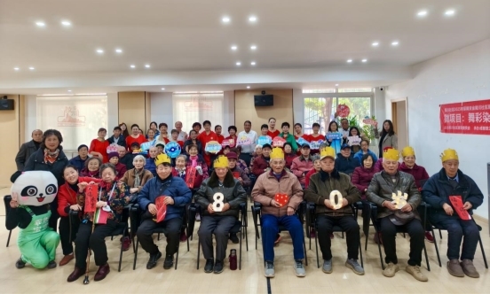 陵川社区：生辰欢聚暖银龄 邻里温情绘幸福  ——特色集体生日会织密社区为老服务暖心网(图14)