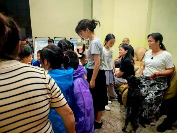 趣议睦邻·筑暖家园——木龙湾社区龙湾御府从“陌邻”到“睦邻”的网格营建实践(图3) 趣议睦邻·筑暖家园——木龙湾社区龙湾御府从“陌邻”到“睦邻”的网格营建实践(图3)