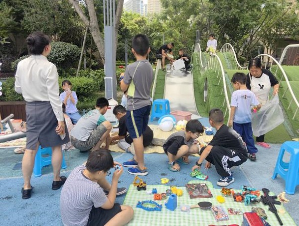 趣议睦邻·筑暖家园——木龙湾社区龙湾御府从“陌邻”到“睦邻”的网格营建实践(图13) 趣议睦邻·筑暖家园——木龙湾社区龙湾御府从“陌邻”到“睦邻”的网格营建实践(图13)