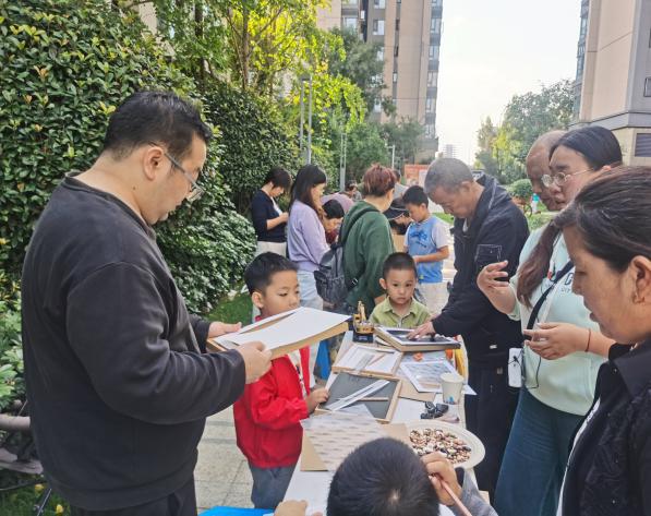 趣议睦邻·筑暖家园——木龙湾社区龙湾御府从“陌邻”到“睦邻”的网格营建实践(图18) 趣议睦邻·筑暖家园——木龙湾社区龙湾御府从“陌邻”到“睦邻”的网格营建实践(图18)