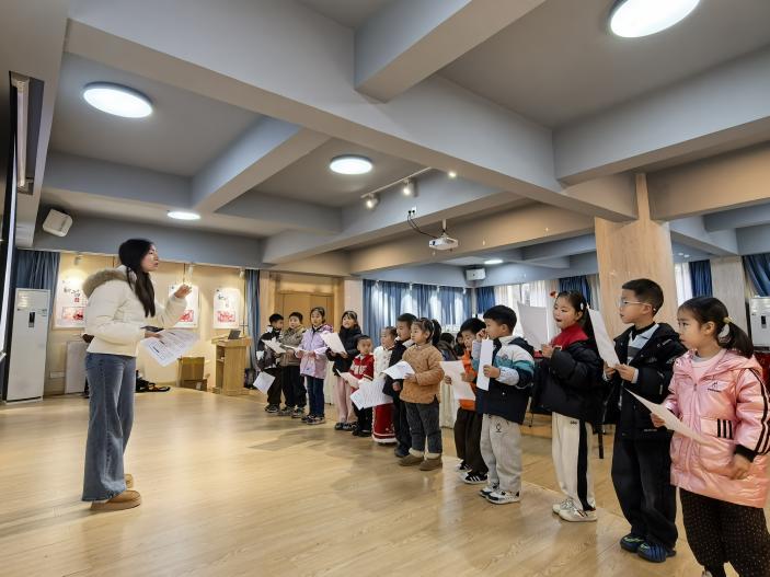 培训强根基 实践展风采  ——抚江社区“小小讲解员”赋能培训活动圆满收官(图1)