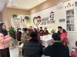 吉福社区开展微更新--公区美化座谈会(图2)