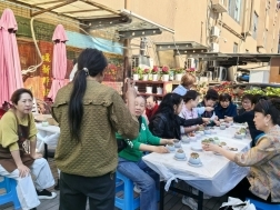 吉福社区开展趣绘邻里·吉邻绘福——空间换新计划项目-绿植养护知识讲座与实践活动(图4)