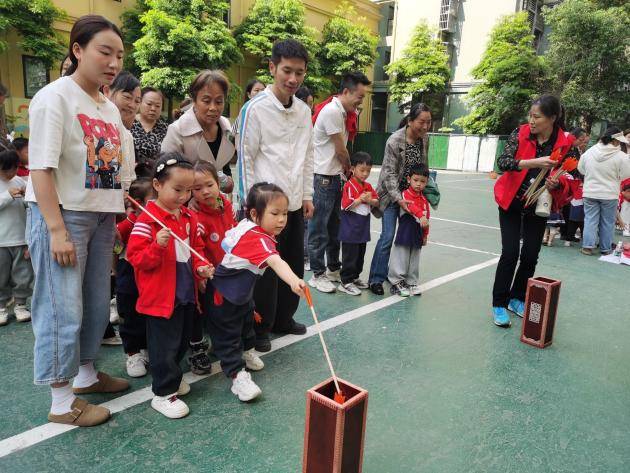 “童趣享运动，邻里乐社区”亲子主题运动活力开赛！阙家社区大小朋友玩嗨啦~ (图5)