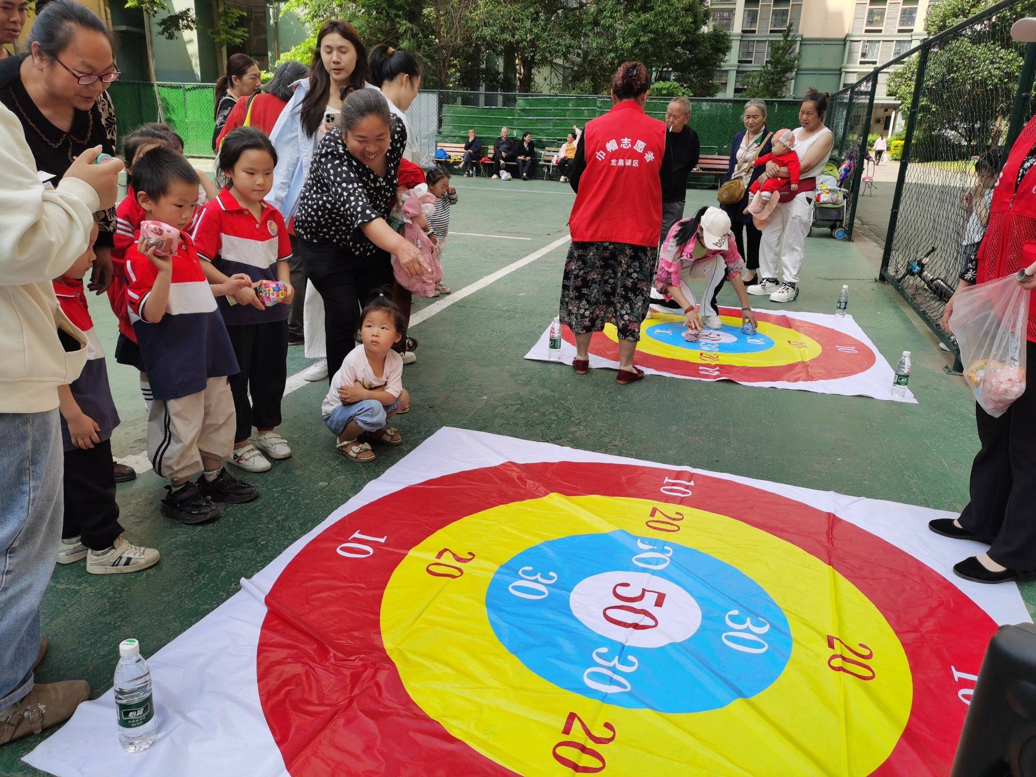 “童趣享运动，邻里乐社区”亲子主题运动活力开赛！阙家社区大小朋友玩嗨啦~ (图4)