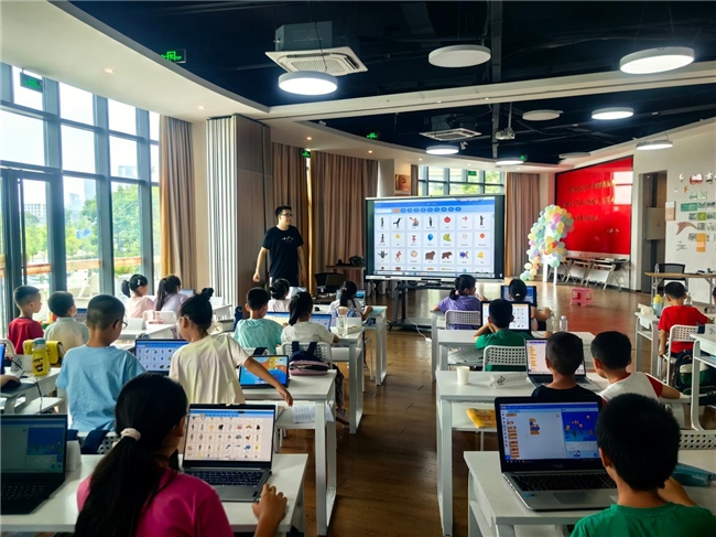 “智在天新·童创未来”青少年成长支持计划项目——暑期托管夏令营开班啦！(图8)