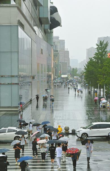 未来两天仍有雨 四川本轮大面积强降雨时段结束(图1)