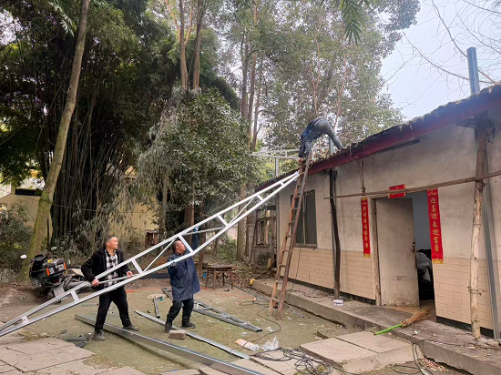 郫都区德源街道:旧居焕新筑就平安居所 专业救助传递民政温度(图5) 图片19.png