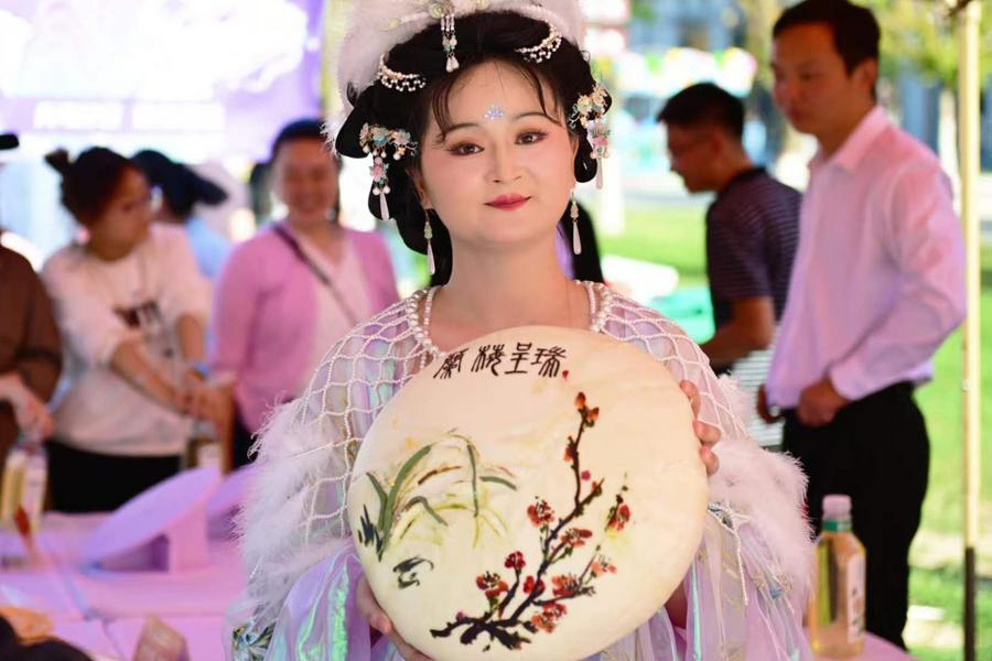 “月饼PLUS”：看西北的月饼有多“硬核”(图3)