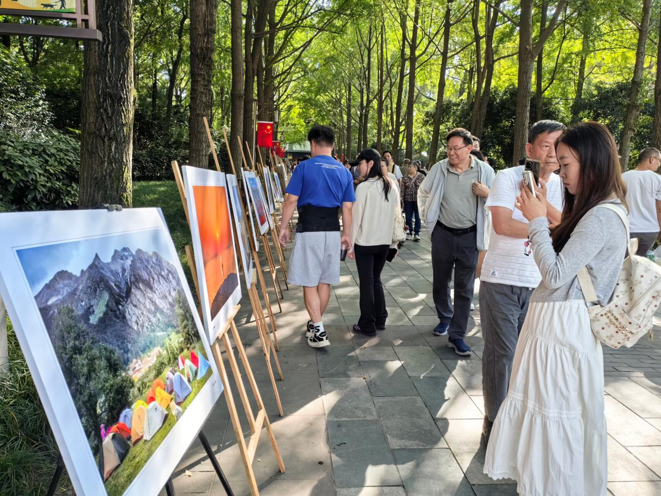 百幅影像颂华章 银发镜头庆华诞——四川省老年摄影家协会2026“天府摄影”作品展圆满收官(图1) 图片5.png